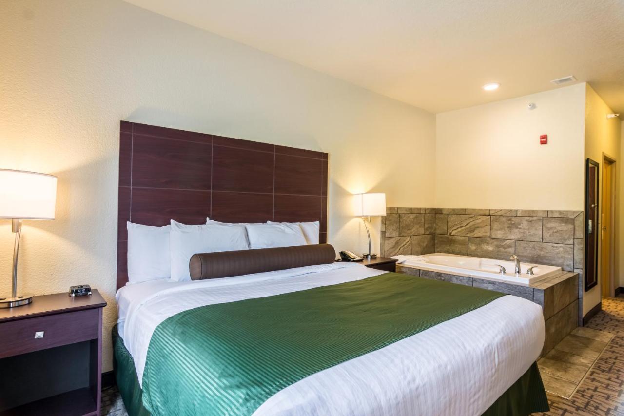 Cobblestone Hotel & Suites - Erie Εξωτερικό φωτογραφία